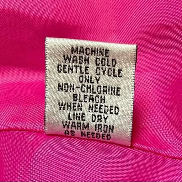 DONNA RICCO ~ Black Dress with Bold Floral Print ~ Wide Waistband ~ Size 4P - Picture 5 of 10